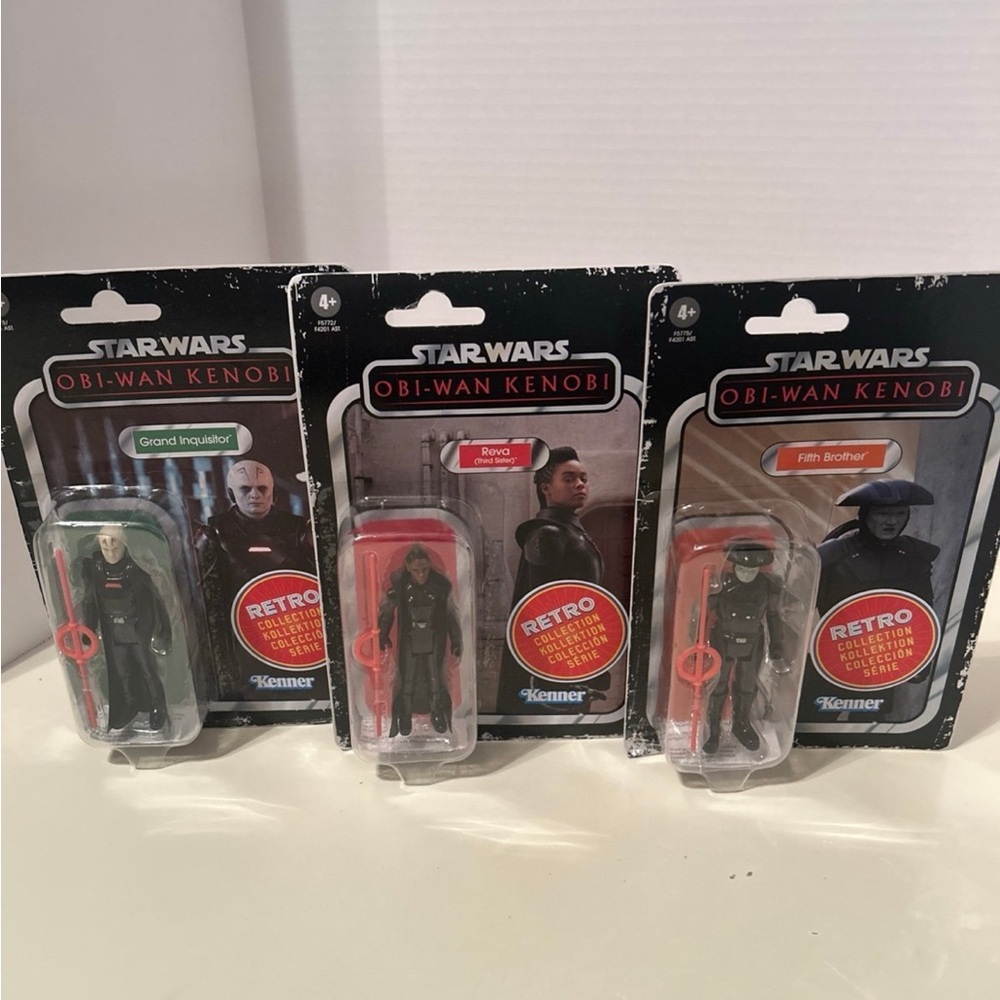 Star Wars Action Figures Set - Black and Red